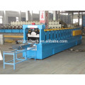 Moveable Convenient 610 Arc Span Roll Forming Machine With Wheels